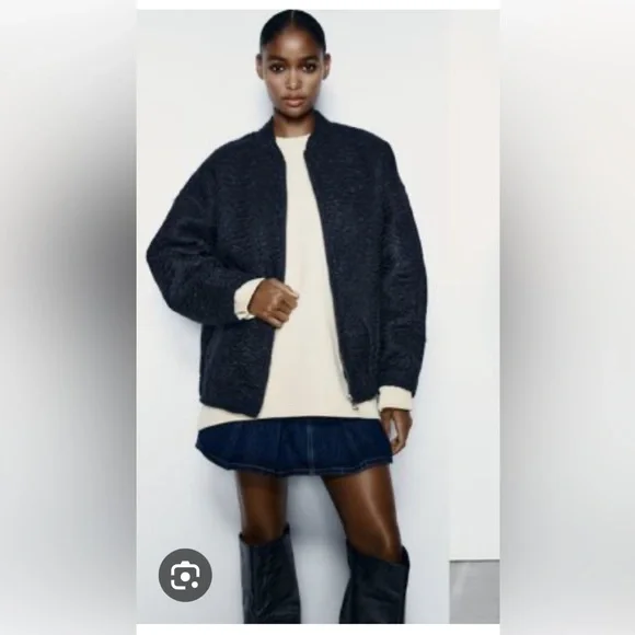 NWT viral Zara Oversized boucle bomber jacket, navy blue - Picture 3 of 7